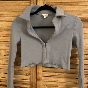 I love this top!! Worn once. Unfortunately outgrown it. Great condition :)